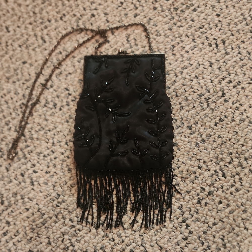 Elegant Black Beaded Fringe Evening Bag